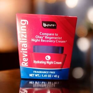 Revitalizing Hydrating Night Cream - Red